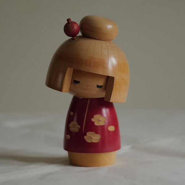 KOKESHI VINTAGE PAR MIYASHITA HAJIME / 18,50 CM