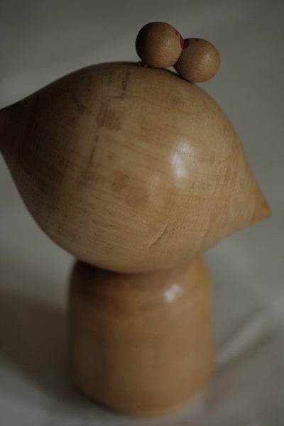 KOKESHI VINTAGE PAR YAMAGISHI MASAYOSHI / 18 CM