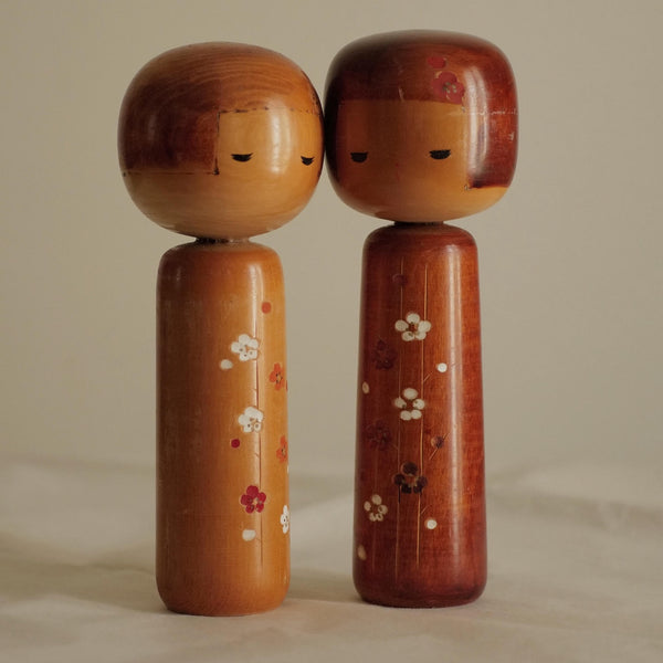 KOKESHI VINTAGE PAR YAMAGISHI UMEYOSHI / 25 CM